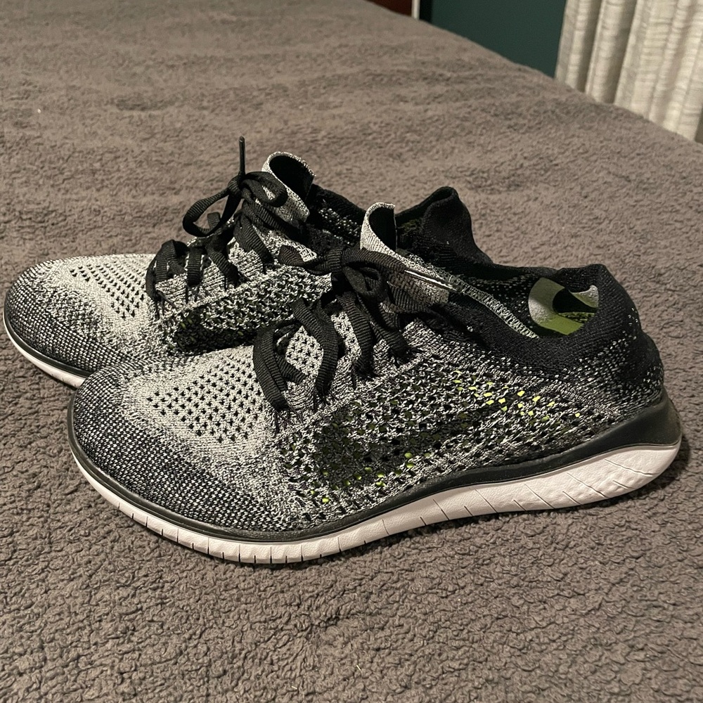 Nike women size 8